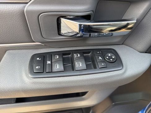 Used 2017 RAM 1500 Big Horn AWD/4WD image 9