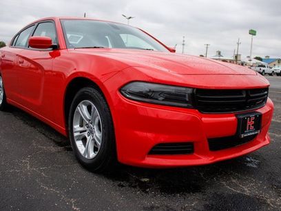 Used 2022 Dodge Charger SXT w/ Leather Interior Group