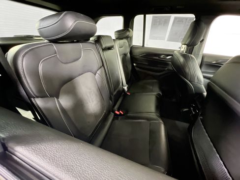 Used 2023 Jeep Grand Cherokee Altitude image 26