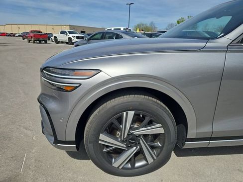 New 2026 Genesis GV70 3.5T Sport Advanced AWD/4WD image 10