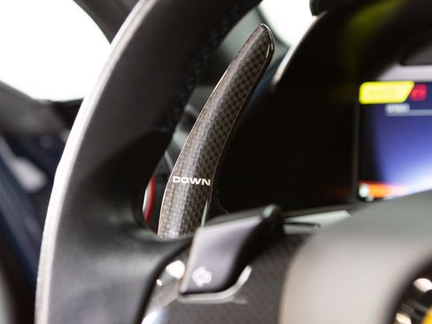 Used 2020 Ferrari 812 Superfast RWD image 67