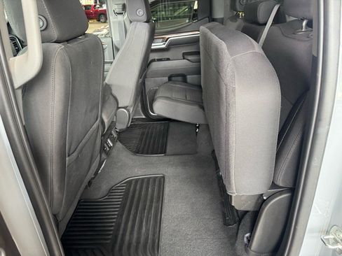 Used 2024 Chevrolet Silverado 1500 LT image 12