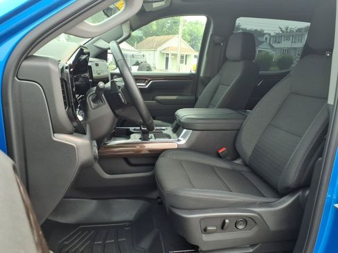 Used 2025 Chevrolet Silverado 1500 RST w/ All Star Edition Plus AWD/4WD image 18