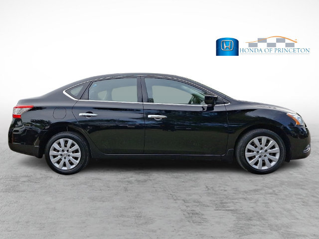 Used 2015 Nissan Sentra SV FWD image 7