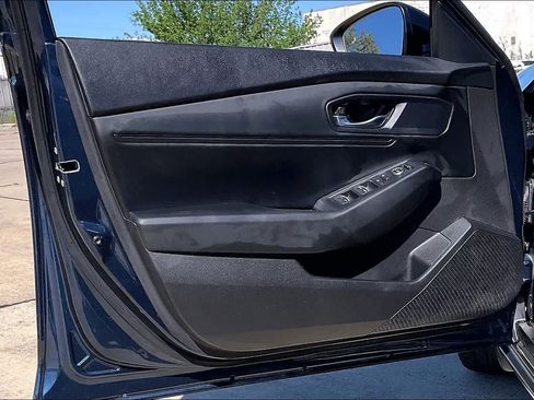 Used 2025 Honda Accord SE image 22