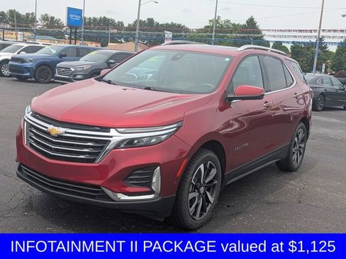 Used 2023 Chevrolet Equinox Premier AWD/4WD image 4