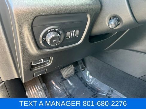 Used 2022 Jeep Grand Cherokee L Limited w/ Luxury Tech Group II AWD/4WD image 22