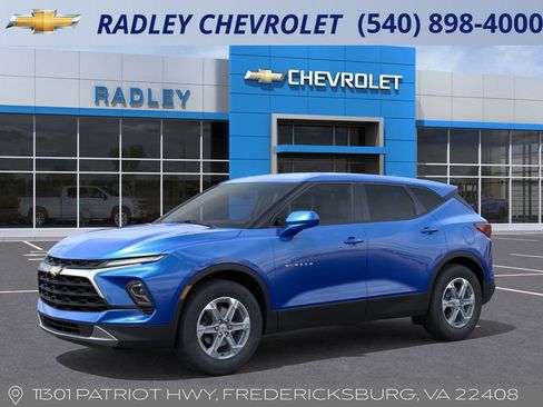 New 2026 Chevrolet Blazer LT image 2