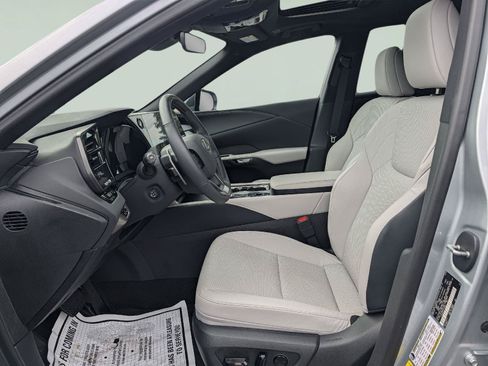 Certified 2025 Lexus RX 350 Premium w/ Convenience Package AWD/4WD image 9