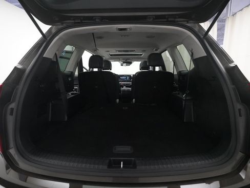 Used 2024 Kia Telluride S w/ S Sunroof Package FWD image 10