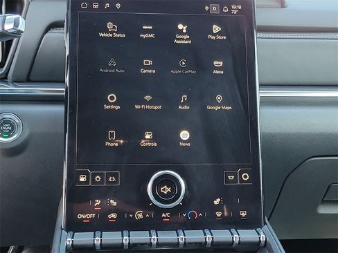 Used 2025 GMC Terrain Elevation image 11