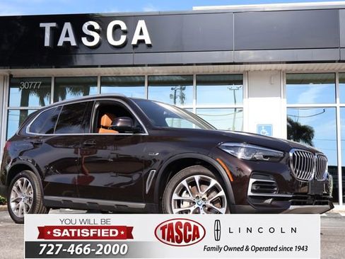 Used 2022 BMW X5 xDrive45e AWD/4WD image 1