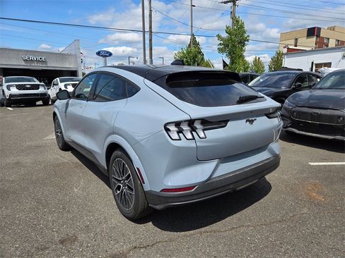 New 2025 Ford Mustang Mach-E Premium image 7