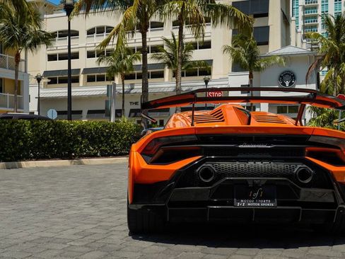 Used 2022 Lamborghini Huracan STO image 20