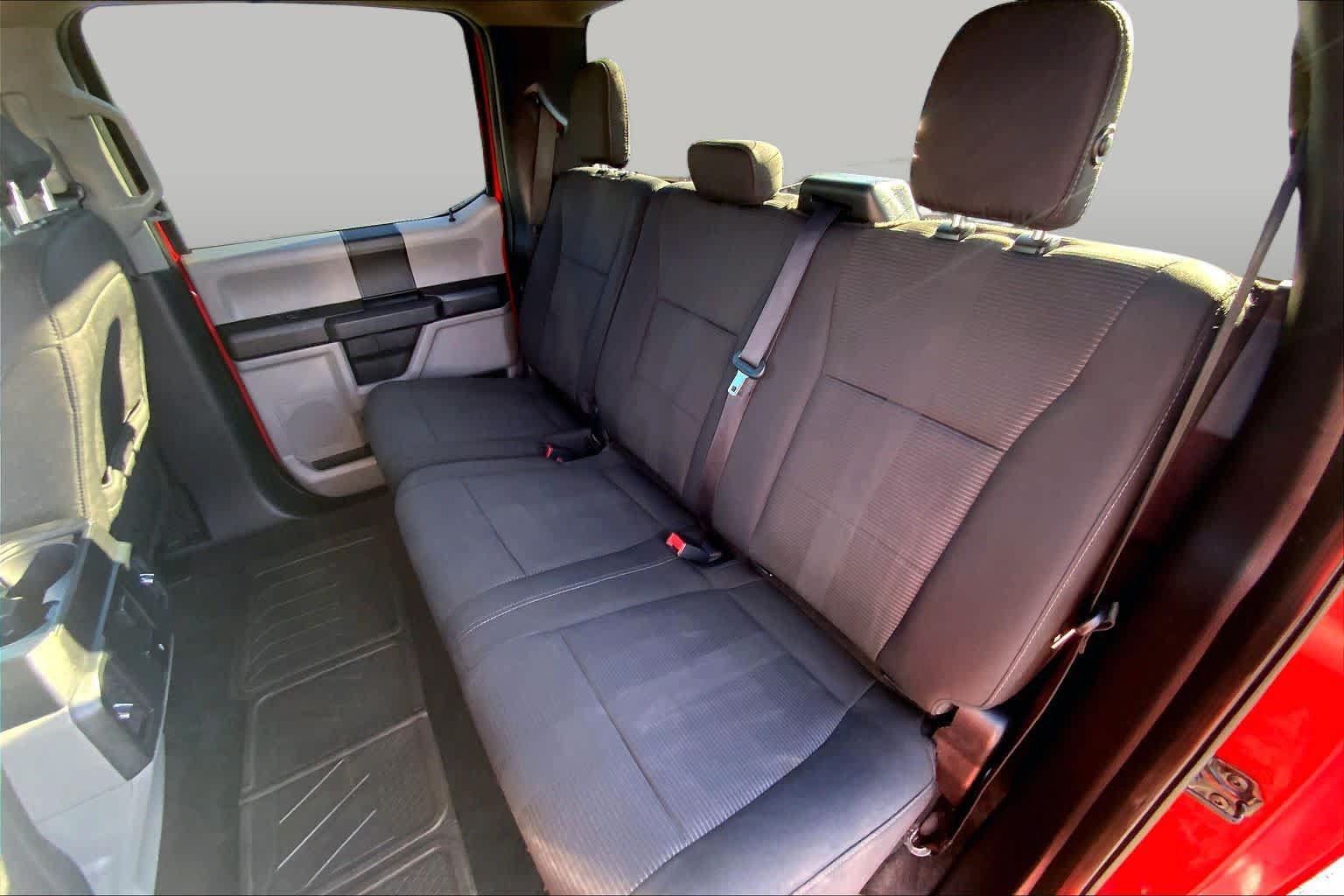 Used 2018 Ford F150 XL w/ Equipment Group 101A Mid AWD/4WD image 19