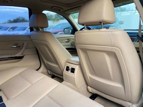 Used 2011 BMW 328i Sedan RWD image 23