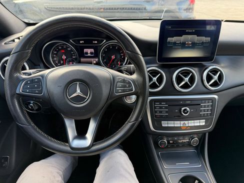 Used 2018 Mercedes-Benz CLA 250 4MATIC image 23