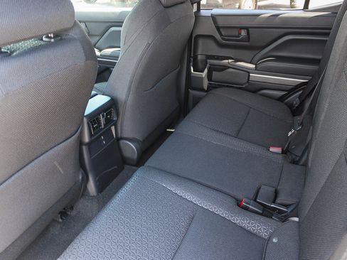 New 2026 Toyota 4Runner SR5 AWD/4WD image 20