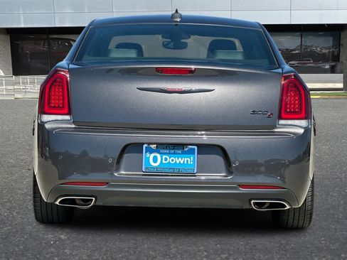 Used 2023 Chrysler 300 S RWD image 8