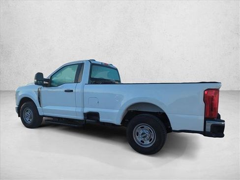 Used 2025 Ford F250 XL w/ XL Chrome Package RWD image 7