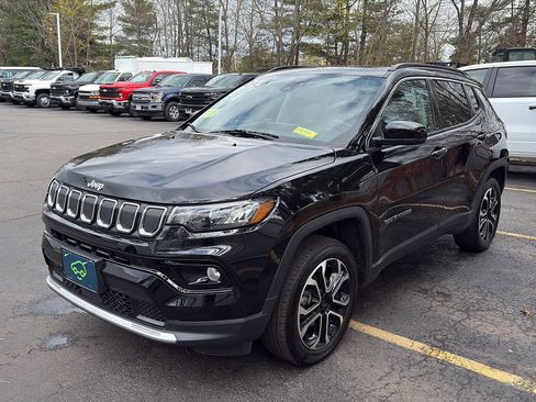 Used 2022 Jeep Compass Limited w/ Sun and Sound Group image 3