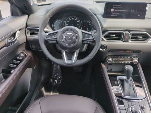 New 2025 MAZDA CX-5 Signature image 14