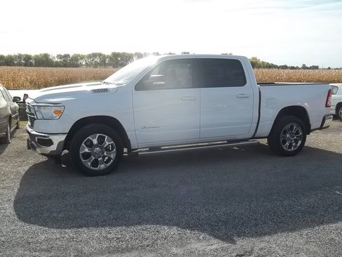 Used 2021 RAM 1500 Big Horn AWD/4WD image 2