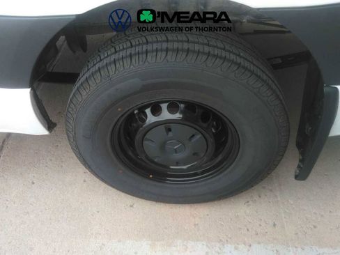 Used 2025 Mercedes-Benz Sprinter 2500 image 8