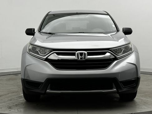 Used 2019 Honda CR-V LX image 2