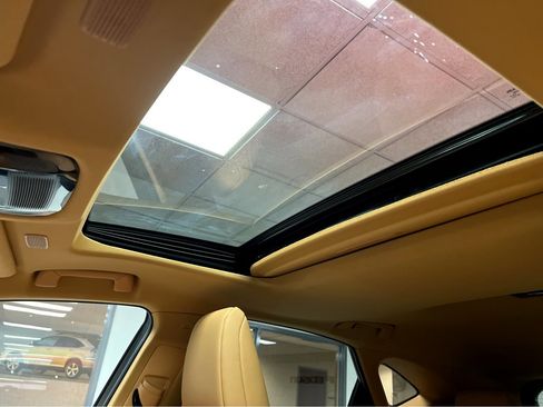 Used 2025 Lexus NX 350 350 Premium image 10