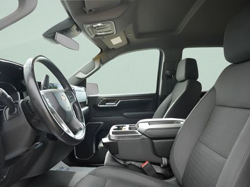 Used 2023 Chevrolet Silverado 1500 LT AWD/4WD image 24