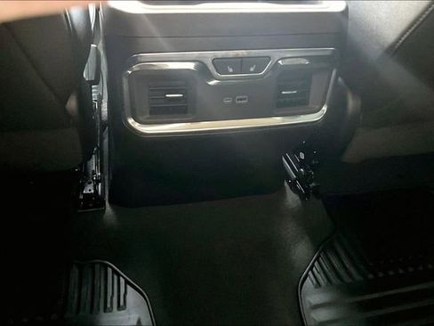 Used 2024 Chevrolet Silverado 2500 LTZ w/ LTZ Convenience Package AWD/4WD image 12