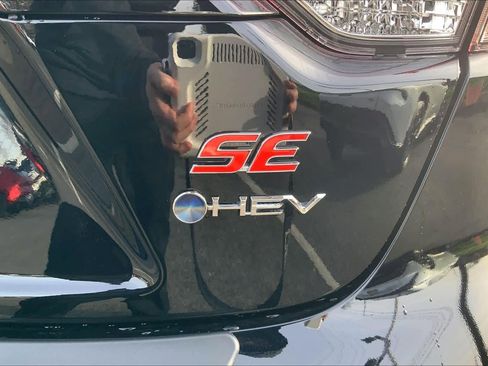 New 2026 Toyota Corolla SE image 15