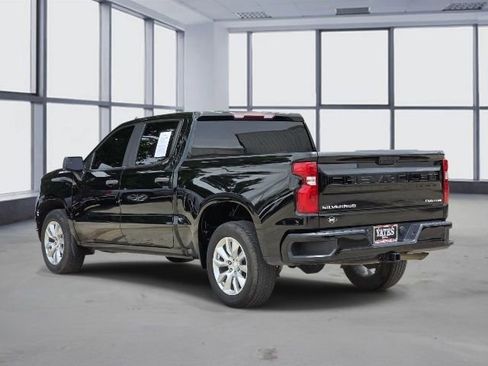Used 2023 Chevrolet Silverado 1500 Custom RWD image 4