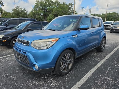 Used 2015 Kia Soul + w/ Audio Package FWD image 7