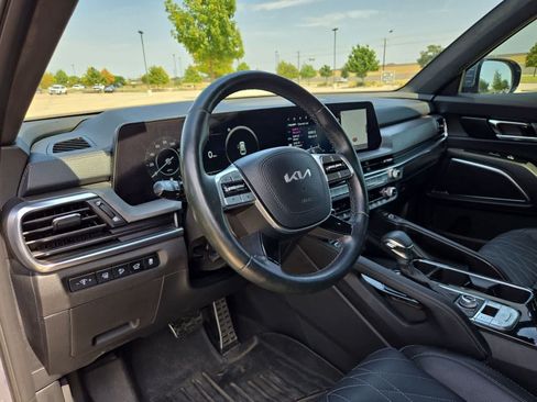 Certified 2024 Kia Telluride SX Prestige X-Line AWD/4WD image 2