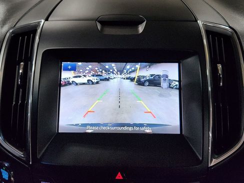 Used 2019 Ford Edge ST image 38