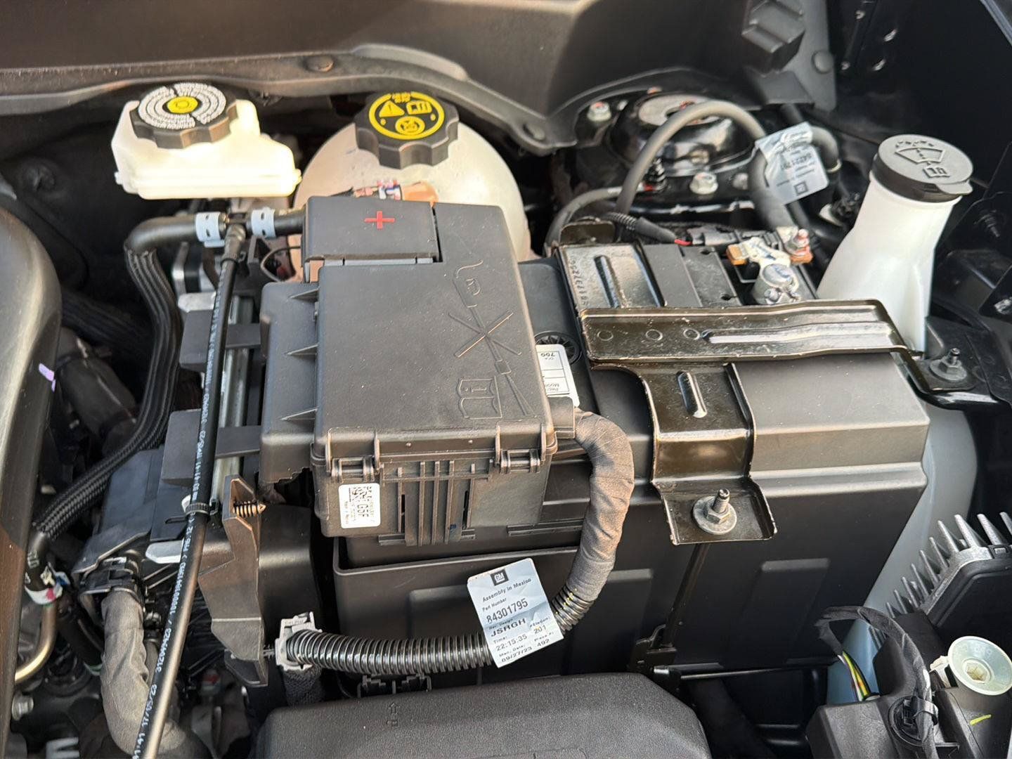 Used 2024 Chevrolet Equinox LT FWD image 33