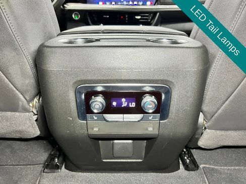 Used 2025 Chevrolet Tahoe Z71 w/ Comfort Package AWD/4WD image 16