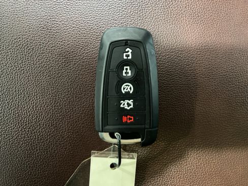 Used 2022 Ford F150 Lariat w/ Equipment Group 502A High AWD/4WD image 29