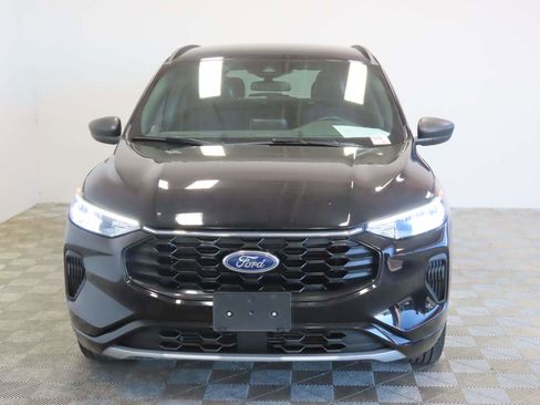 Used 2024 Ford Escape ST-Line image 2