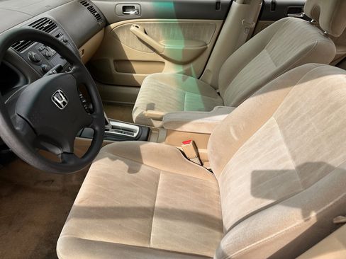 Used 2004 Honda Civic LX image 5