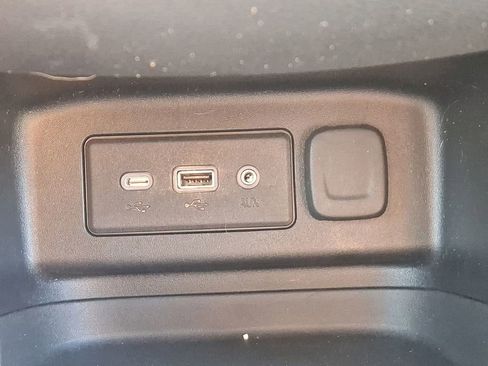 Certified 2021 Chevrolet Equinox LT image 26