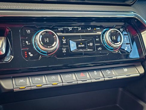 Certified 2024 GMC Sierra 1500 Denali w/ Technology Package image 32