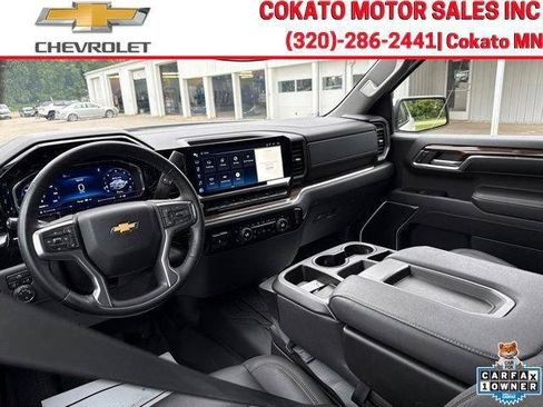 Used 2024 Chevrolet Silverado 1500 LT w/ Leather Package AWD/4WD image 14