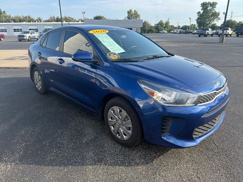 Used 2020 Kia Rio S FWD image 4