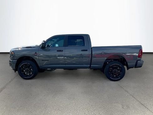 New 2026 RAM 2500 Big Horn AWD/4WD image 4