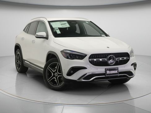 New 2026 Mercedes-Benz GLA 250 image 1