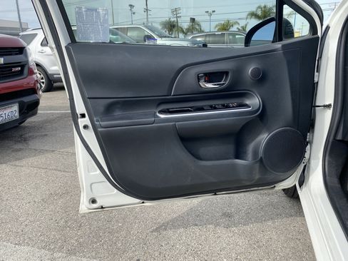 Used 2015 Toyota Prius C Two image 13