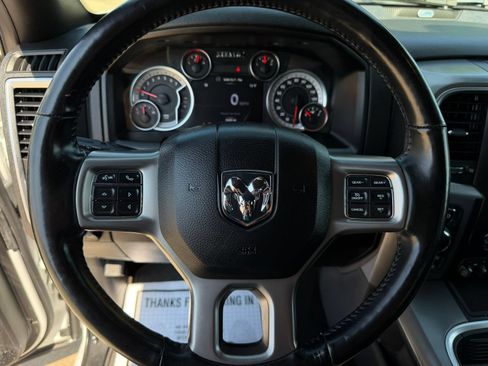 Used 2022 RAM 1500 Warlock AWD/4WD image 20